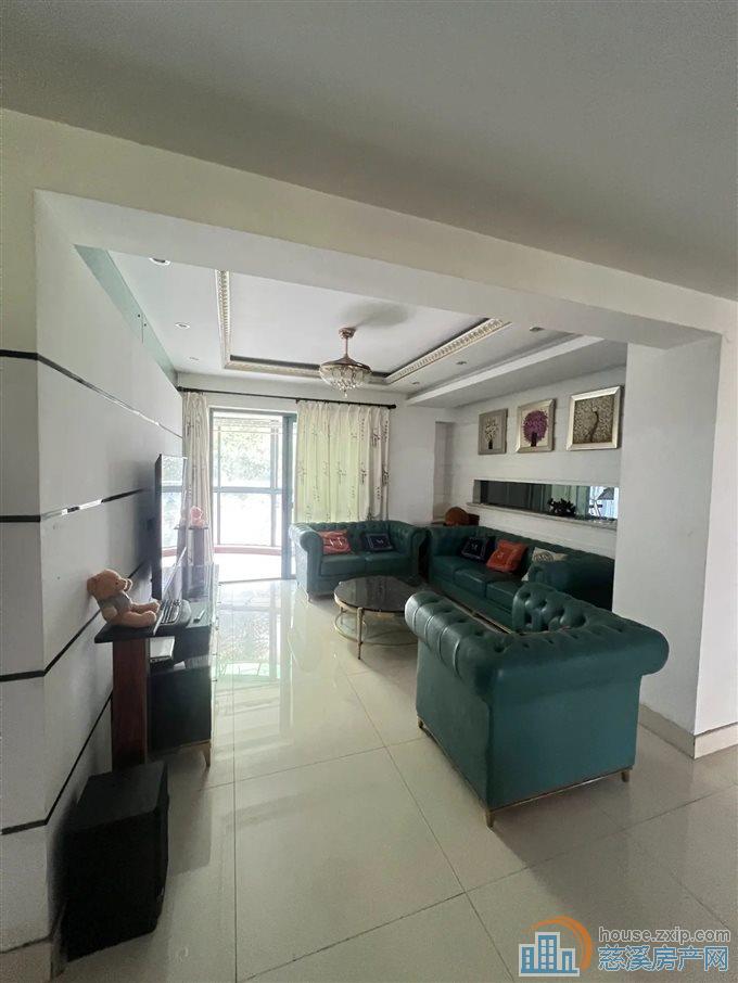 富丽湾 单价1万左右,低楼层