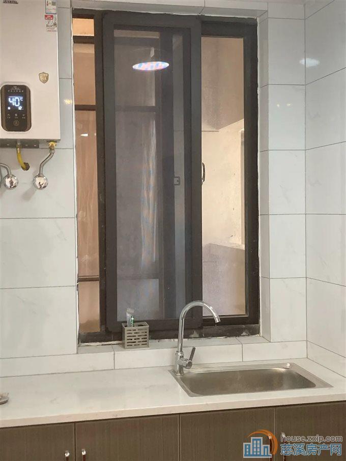 明月湖 观湖佳苑 93.4平125.8万