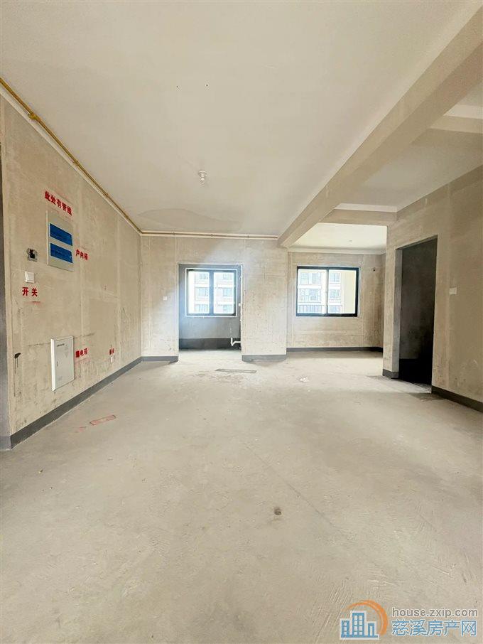 阅江府120平，稀缺户型，中上楼层