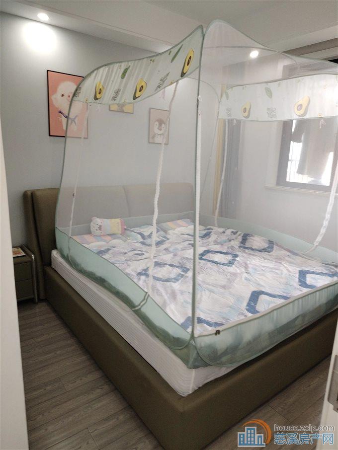 鸣北小区 精装103平133.6万带车位