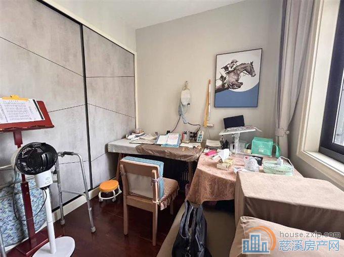 嘉和名苑精装133平十车位一间