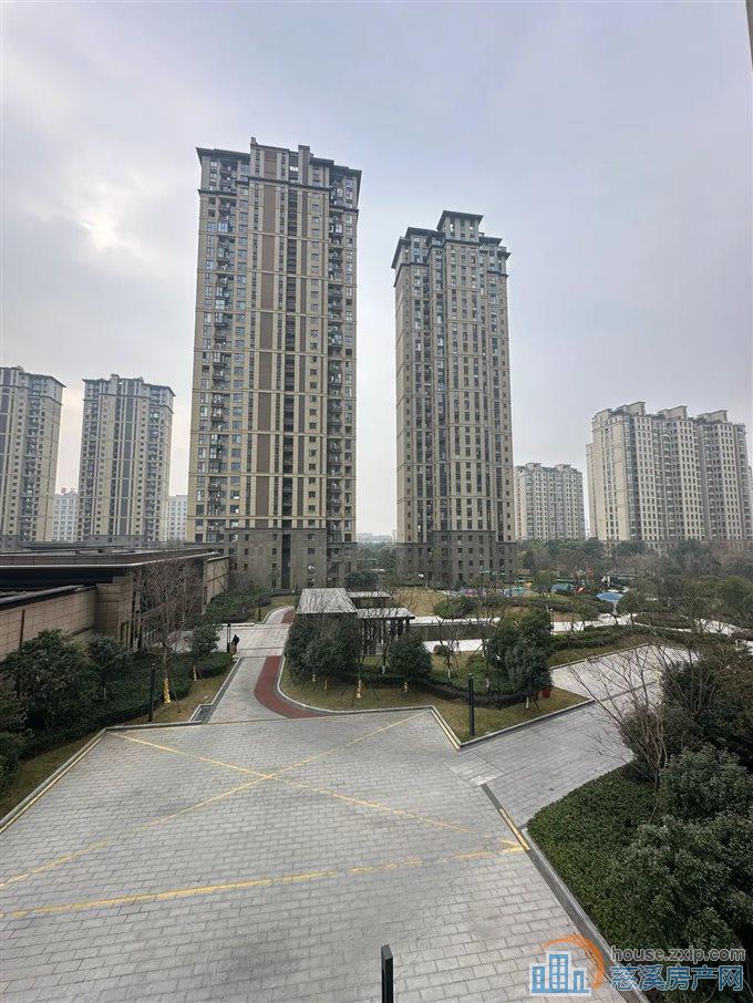 悦华府141平208万独门独户