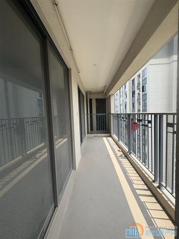 阅江府120平，稀缺户型，中上楼层