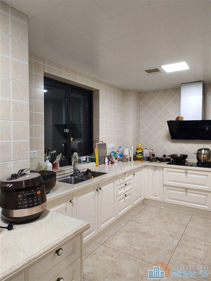 金仕华庭139平189万四房满五唯一