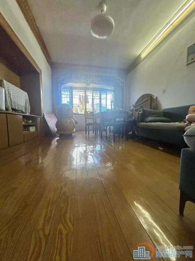 金山南区农资公司宿舍3楼96平80万