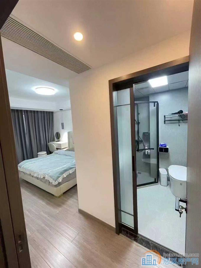 保利银杏小镇底复带车位可读书