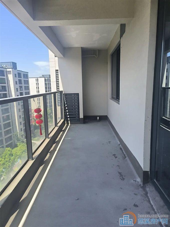 佳宁府洋房全新白坯122平155万带车位