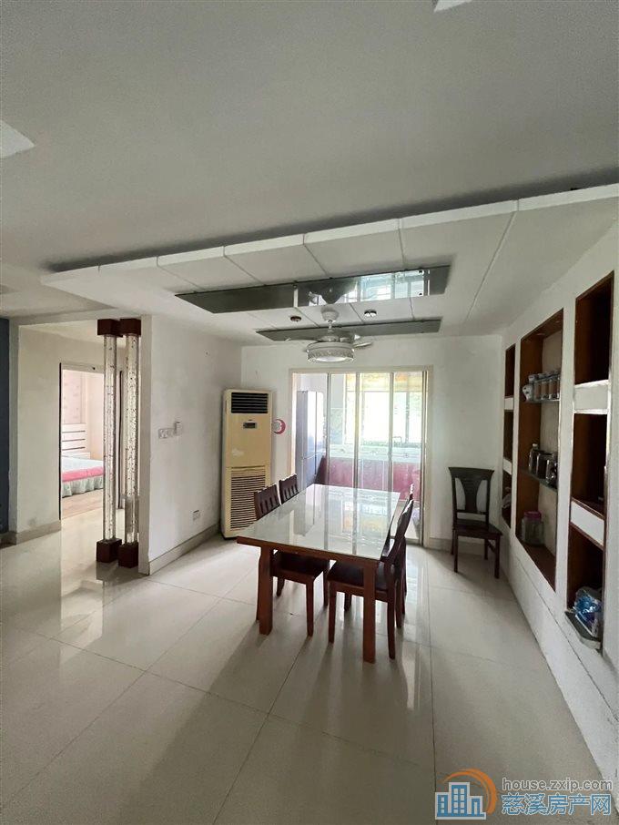 富丽湾 单价1万左右,低楼层