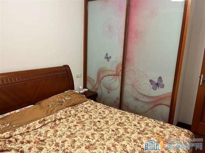 锦绣花园46平朝南精装66万直接