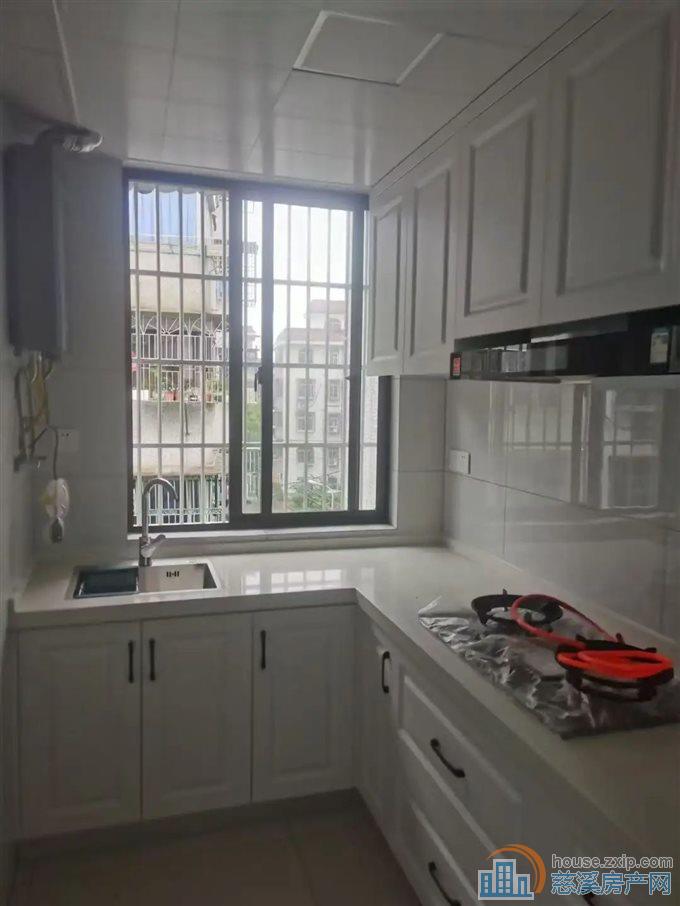 慈溪山庄 精装 楼层好 浙师大九年制XQ