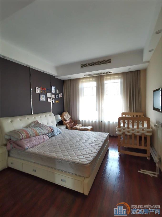 双囍花园143平175万精装带车位