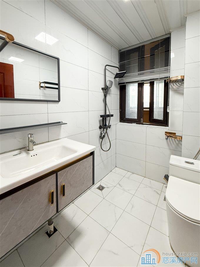 急卖 观湖佳苑 明月湖板块中装2房