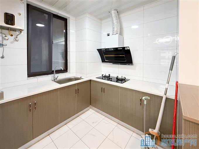 急卖 观湖佳苑 明月湖板块中装2房