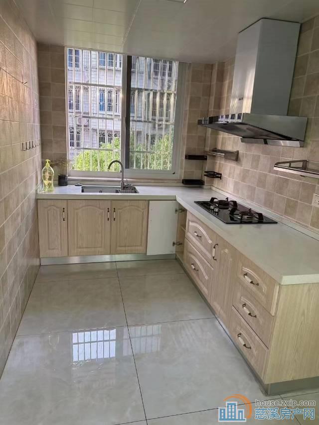 泰星公寓好楼层97平精装可读三小99万