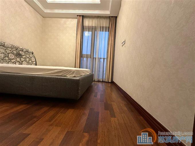 绿城玫瑰园 275平 550万 豪装