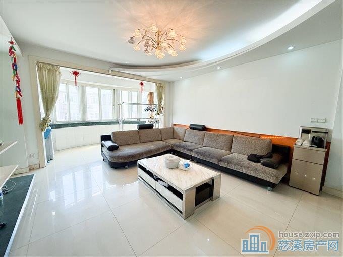 东兴苑南区123平102万精装户型好