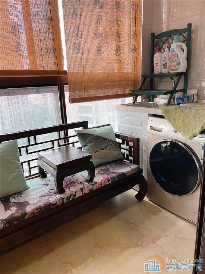 嘉景园38平带阳台送储藏室精装新