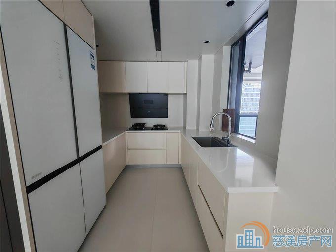 紫阙台 119平 全新精装238万楼层好