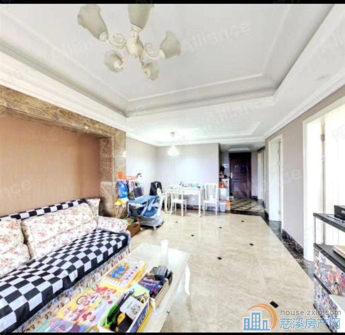 捡漏提香公寓90平十车位精装二年到