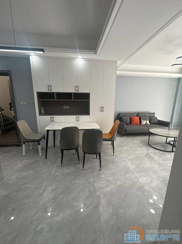 尚德家园面积90平2房精装车位93.8万