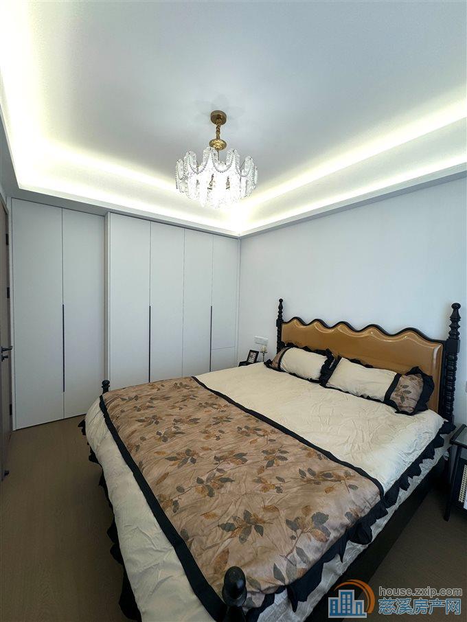 丽晶大厦朝南两间全新精装修直接钥匙在