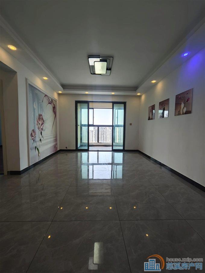 悦华府127平181.8万吾悦商圈