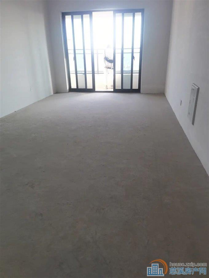 急卖 红星天铂佳苑 毛坯115平方78万