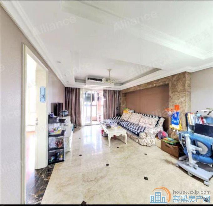 捡漏提香公寓90平十车位精装二年到