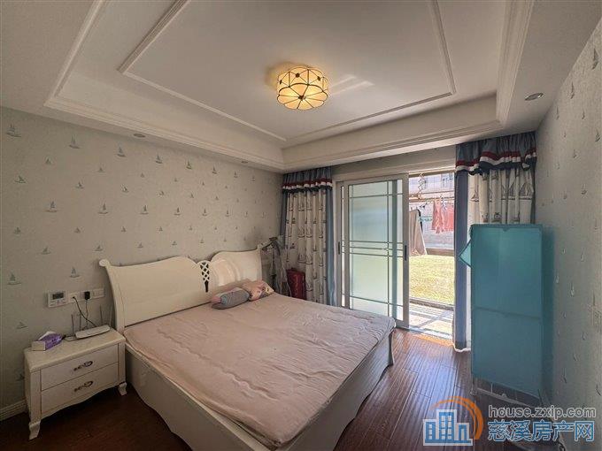 金水湾花园 精装 带车位杂物间 育才XQ