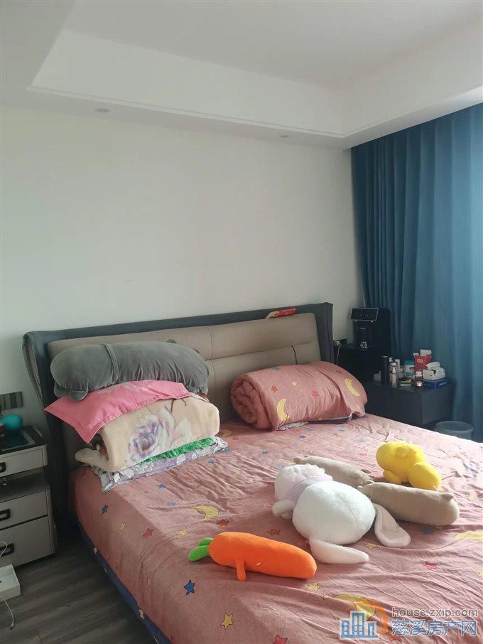 梧桐府 精装修  诚心出售