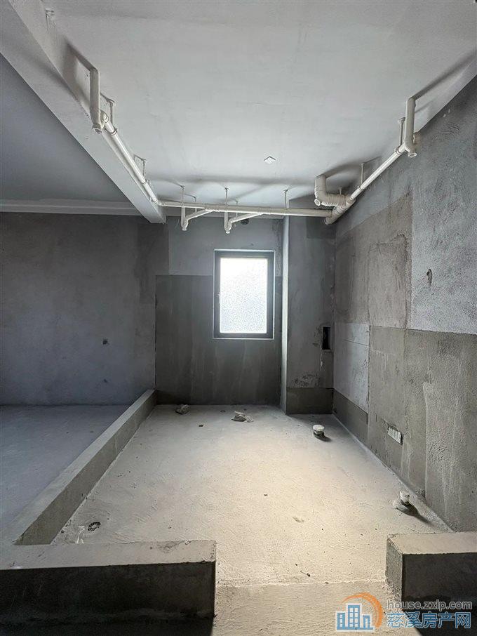 翡丽湾146平，88万单价6000