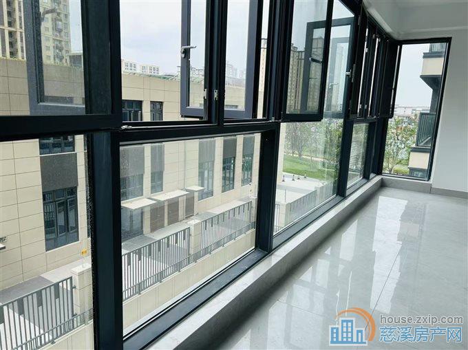 江樾潮启多套出租