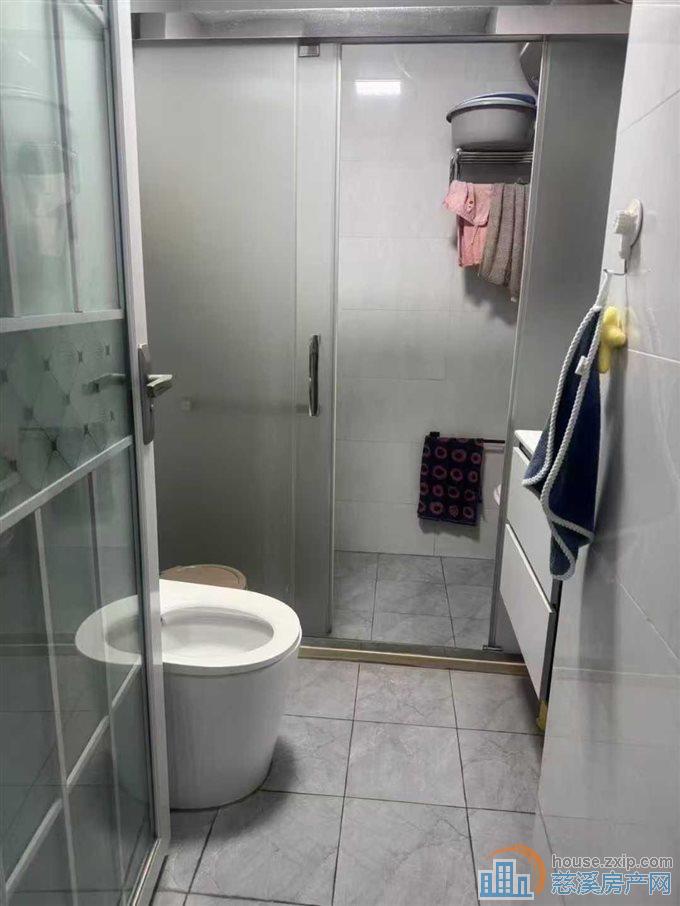 新潮塘南苑60平两室精装车位初中可读