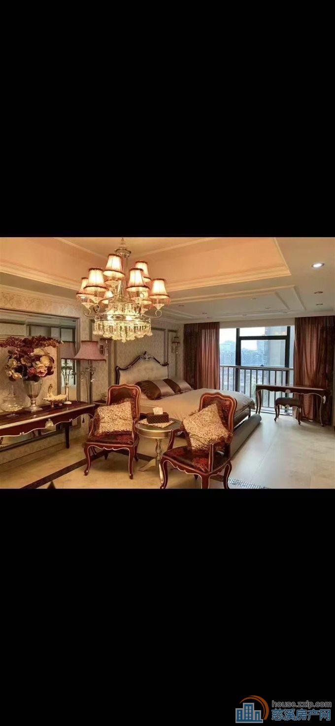 中央大厦南楼58平39.8万豪装基本没住