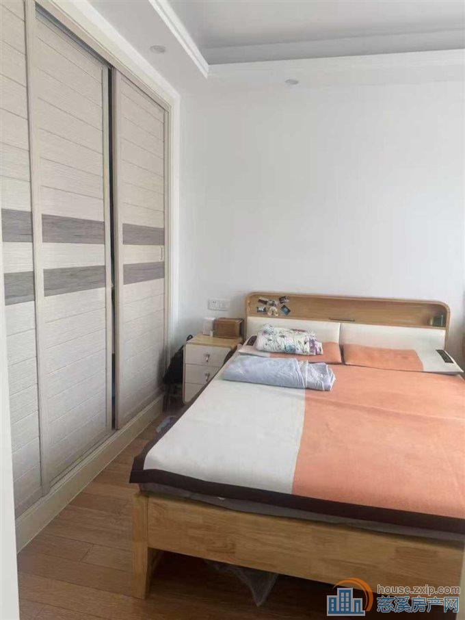 新潮塘南苑60平两室精装车位初中可读