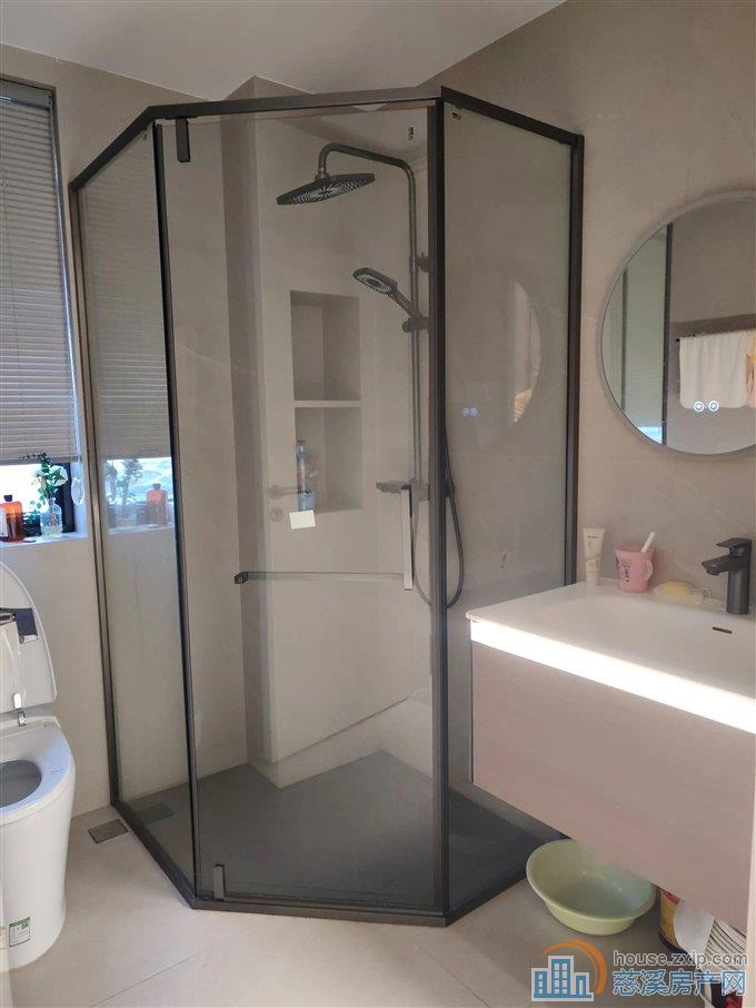 万固臻悦府  自住精装  边套