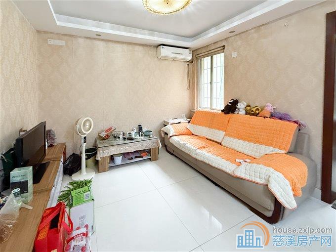 金山南区73平79.8万精装修保养好