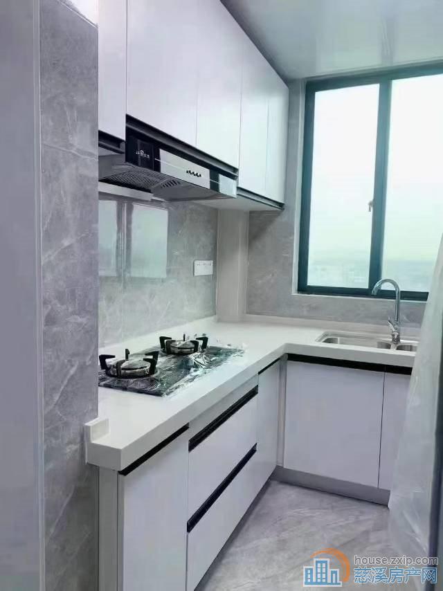 人和家园楼层佳89平精装118万车位