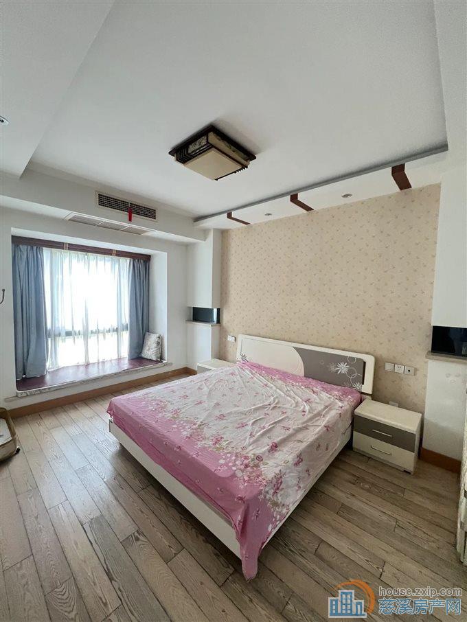 富丽湾 单价1万左右,低楼层