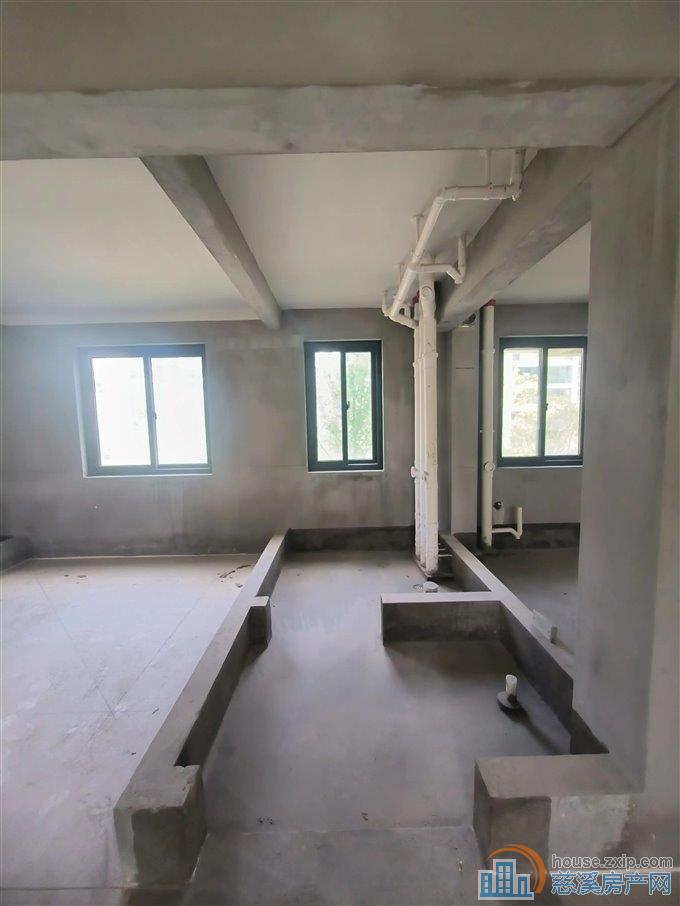 洋房小区佳宁府139平165万