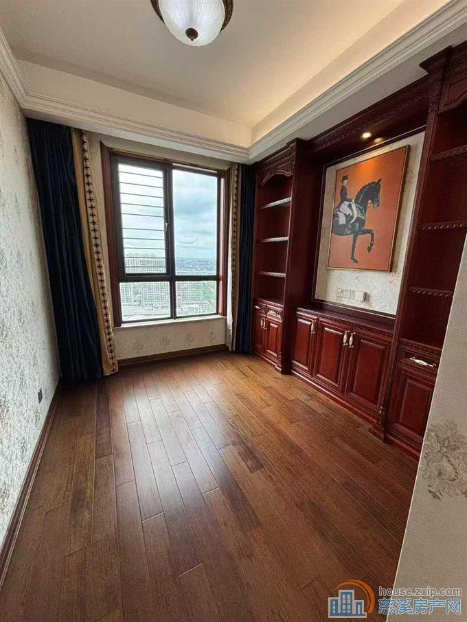 保利天悦湾228平豪装全屋地暖269万