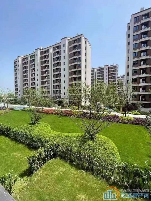 蔚蓝云图85平方