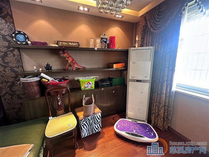 舜韵华庭96平精装58万带大车库26平