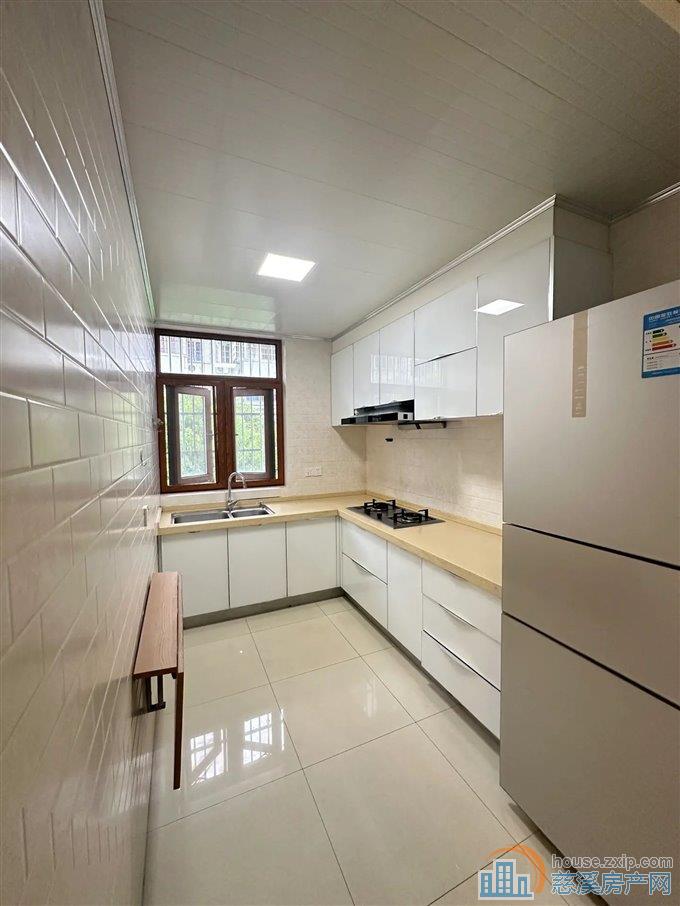 孙塘新村三室 112万 好楼层 好装修