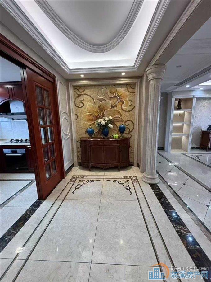 保利天悦湾228平豪装全屋地暖269万