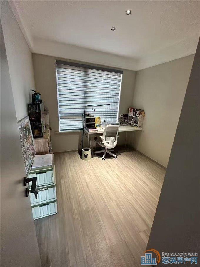 实验上林可读誉林府好楼层边套3室精装