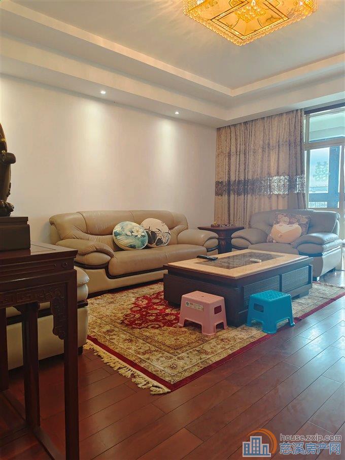 东方明珠 精装197平方205万洋房车位