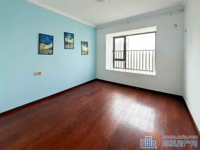 悦华府127平166万精装黄金楼层