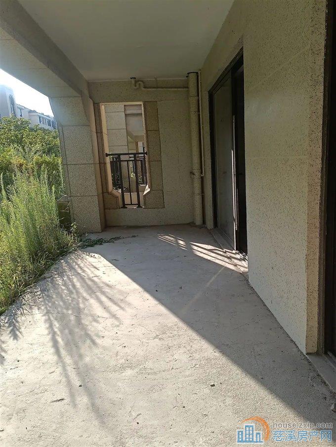 稀缺 湖心半岛  稀缺带花园复地下室洋房