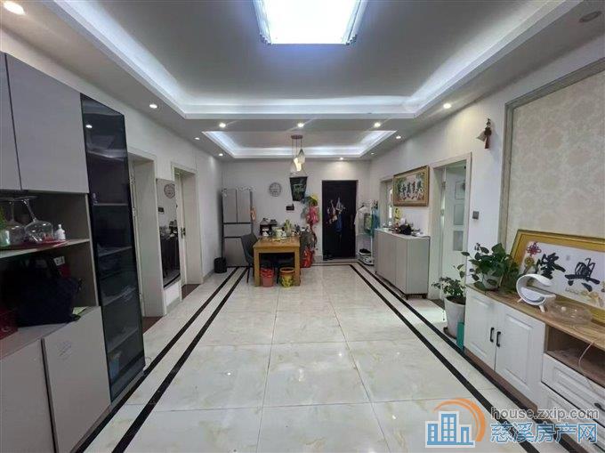 新潮塘南苑洋房好楼层车位储藏间精装